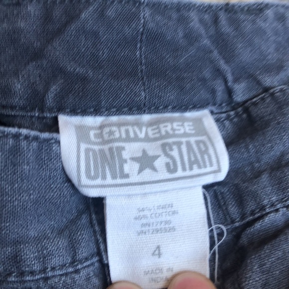 Dark blue low rise shorts, zip pocket/open faced - Picture 2 of 3